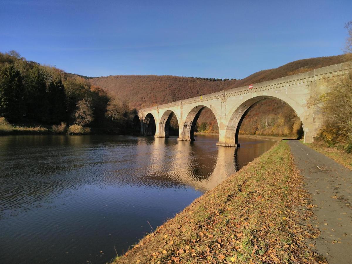 Entre Meuse Et Foret Revin  Exteriér fotografie